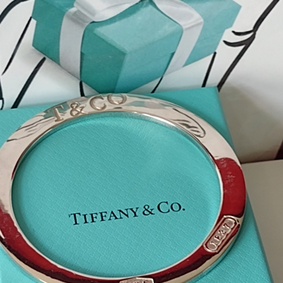 Tiffany Retired Authentic 1837 Cushion Bangle - Picture 7 of 15
